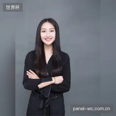 贺雨欣